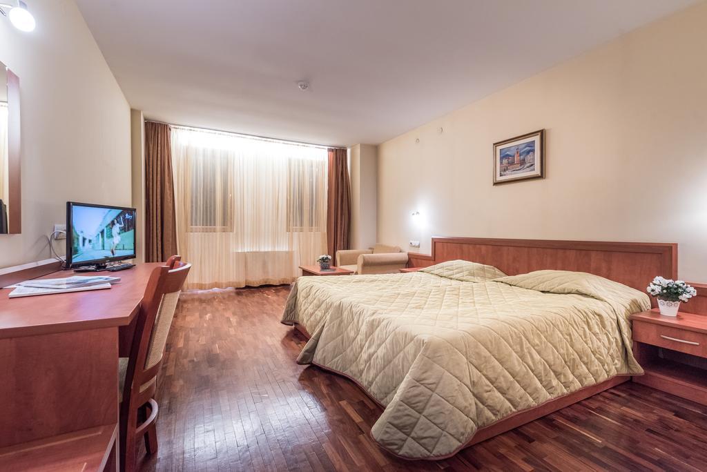 Hotel Hermes Bansko Exterior photo